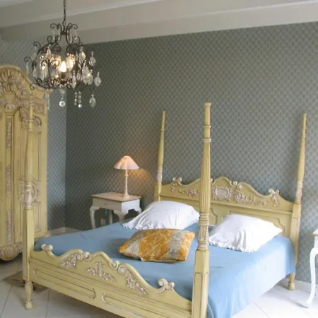 Bed & Breakfast Chateau Rousselle *