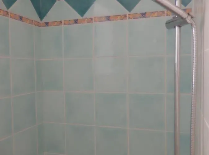 Bed & Breakfast Chateau Rousselle Saint-Ciers-de-Canesse